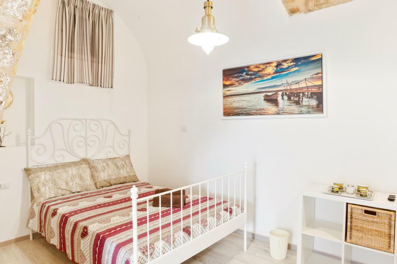 San Nicola Clemente Private Room Bari Extérieur photo