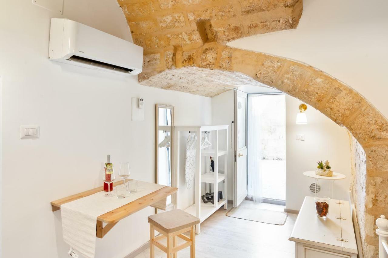 San Nicola Clemente Private Room Bari Extérieur photo